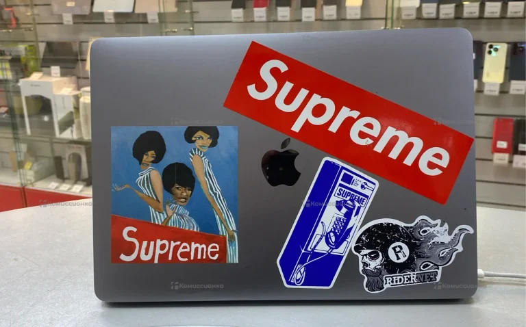 Ноутбук macbook pro 13 2017