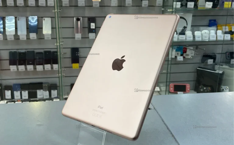 Планшет Apple iPad (2020) 32Gb Wi-Fi