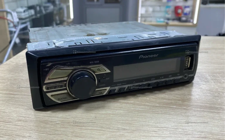 Автомагнитола  pioneer