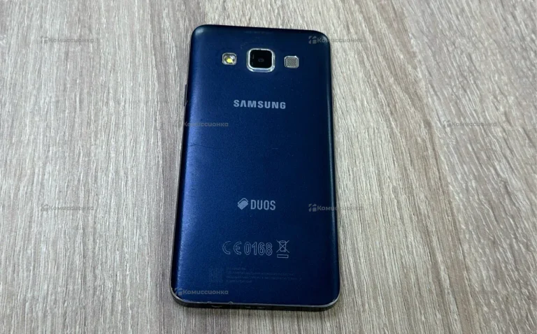 Samsung Galaxy A3 1/16 ГБ