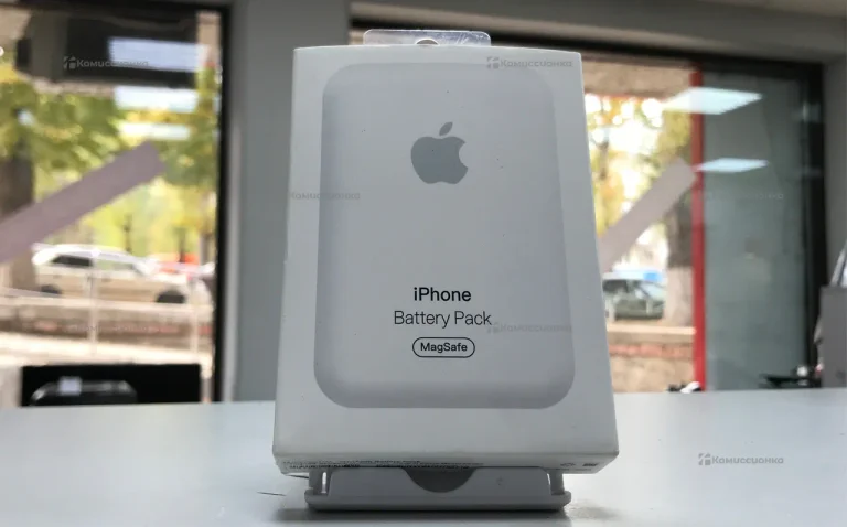 Power Bank  MagSafe battery pack