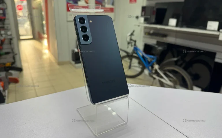 Samsung Galaxy S22 8/128 ГБ