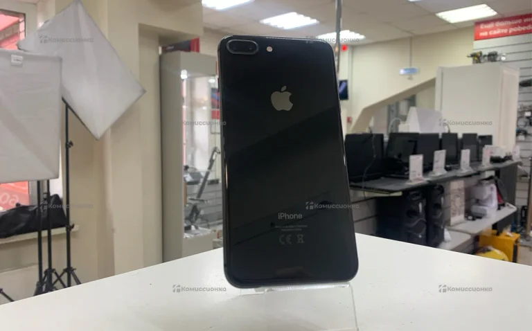 Apple Apple iPhone 8 Plus 64 GB