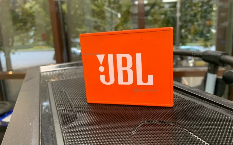 Колонка  JBL Go