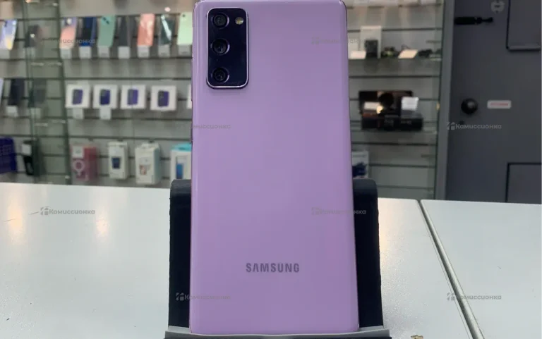 Samsung Galaxy S20 FE 6/128 ГБ