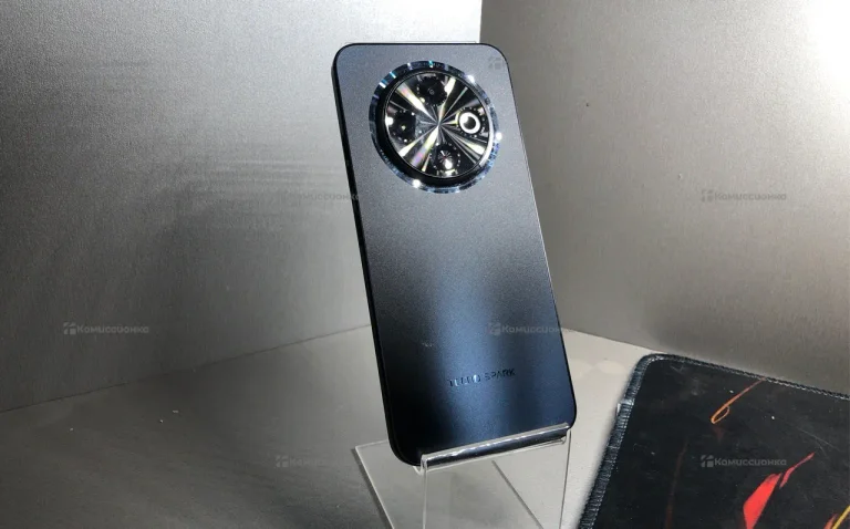 Tecno Spark 30C 6/128 ГБ