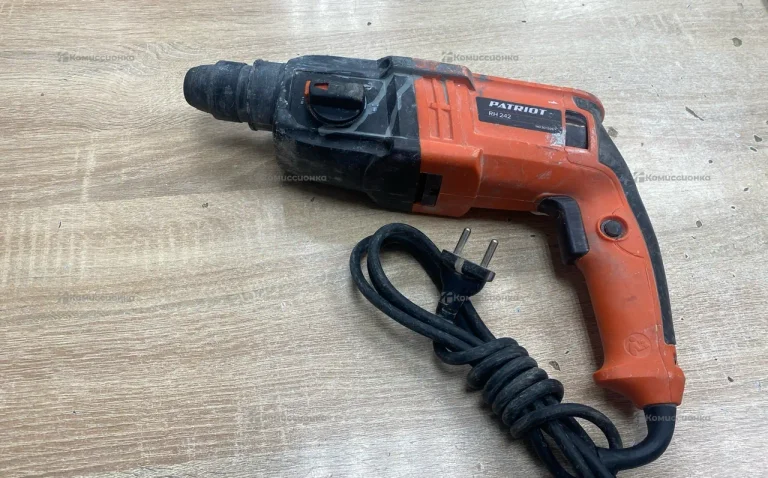 перфоратор RH242