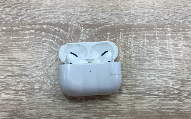 Наушники  airpods pro