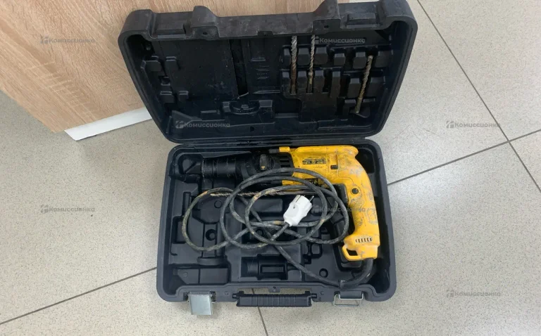 Перфоратор DeWALT DWH24K