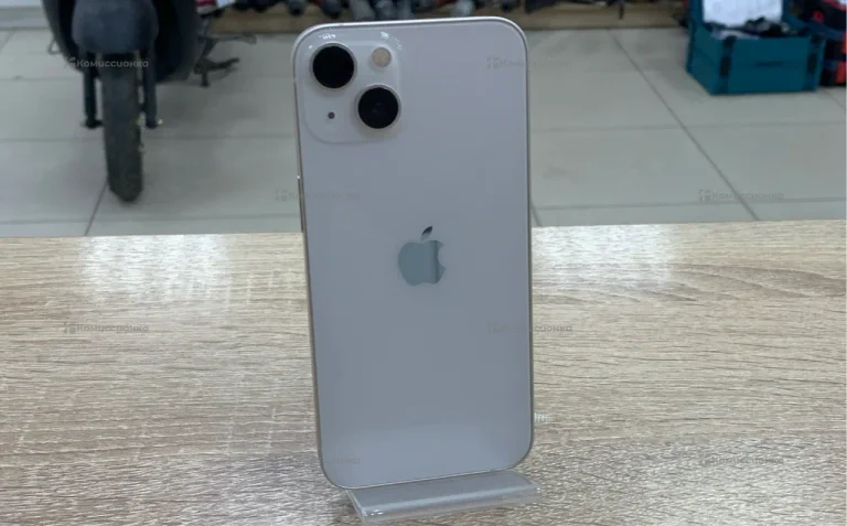 Apple iPhone 13 4/128 ГБ