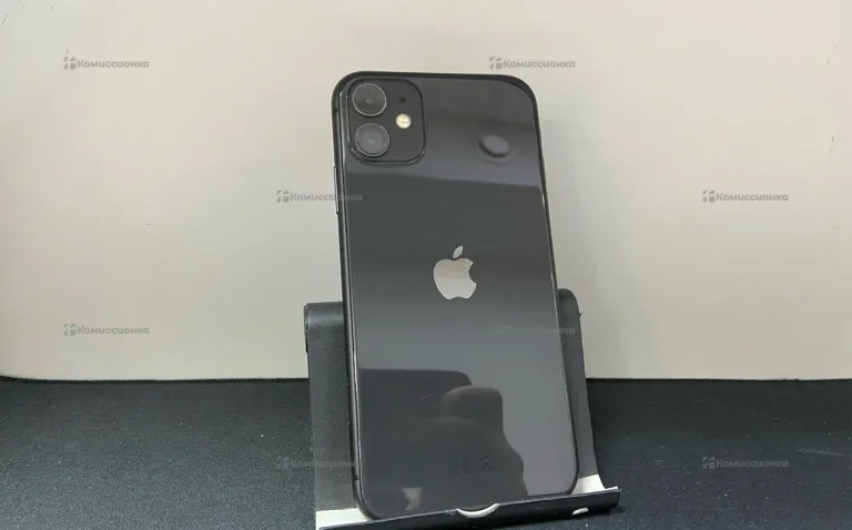 Apple iPhone 11 4/64 ГБ