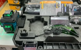 Лазерный уровень Makita