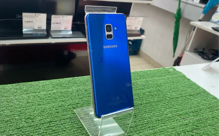 Samsung Galaxy A8+ (2018) 4/32 ГБ