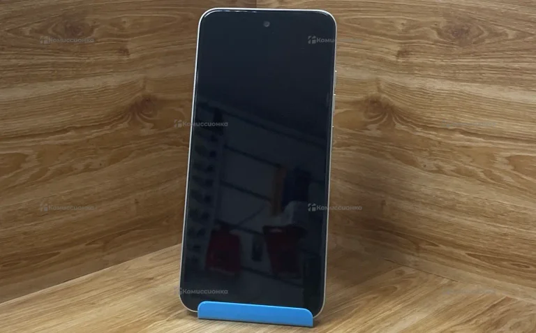 Tecno Spark Go 1 3/64 ГБ