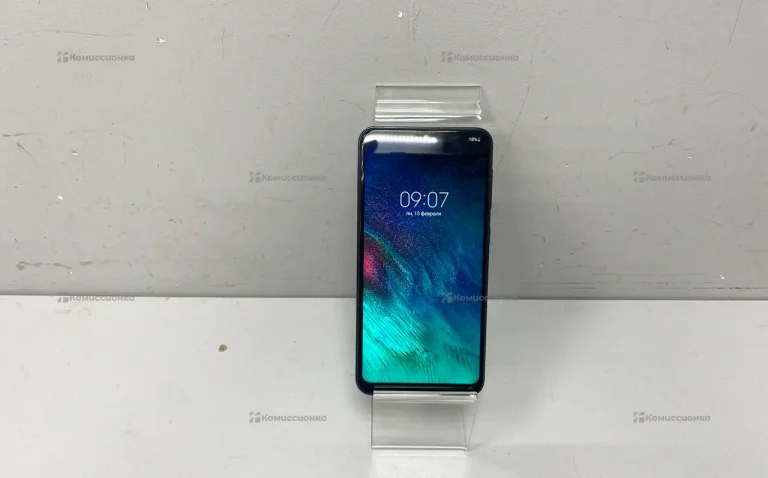Samsung Galaxy A10 2/32 ГБ