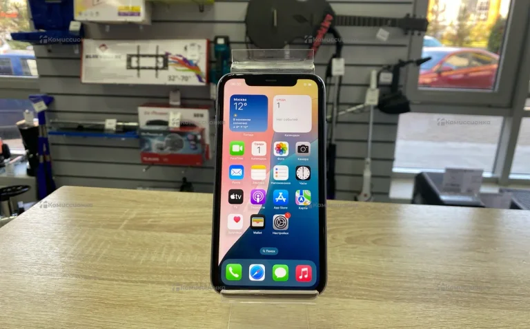 Apple iPhone 11 128 ГБ