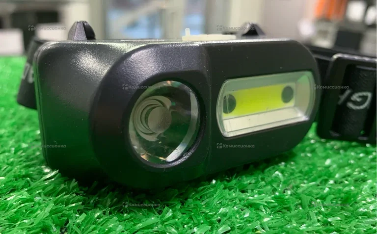 Налобный фонарь