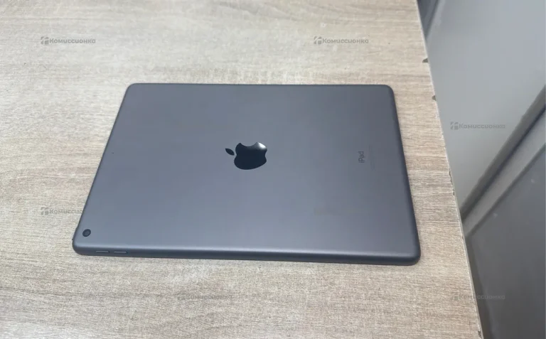 Apple IPad 9-го Поколения A2606 64 gb WiFi