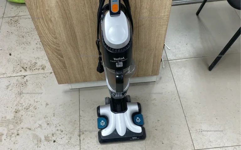 Пылесос моющий Tefal VP7545RH