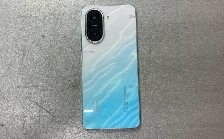 Xiaomi Redmi 5 3/32 ГБ