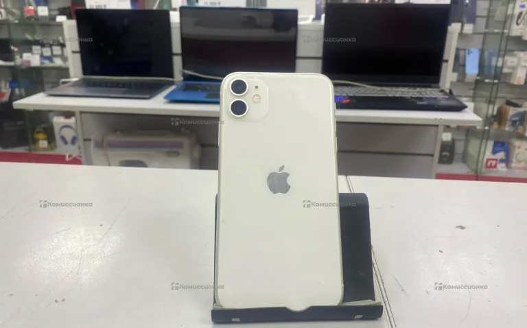 Apple iPhone 11 4/64 ГБ