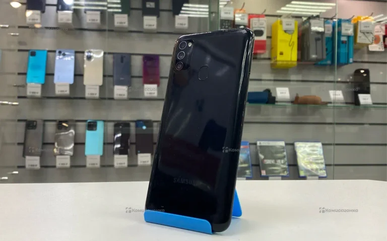 Samsung Galaxy M21 4/64 ГБ