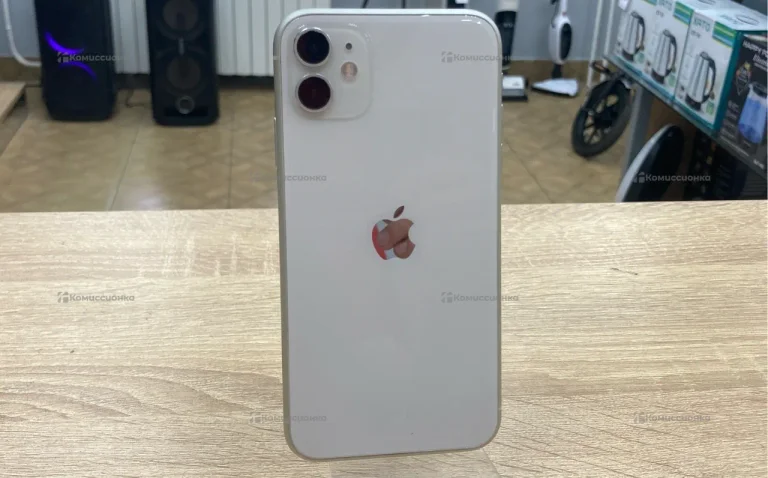 Apple Iphone 11 64 ГБ