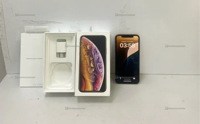 Apple iPhone XS 4/64 ГБ
