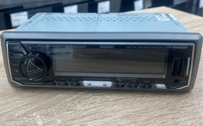 Автомагнитола Aura 8780sp