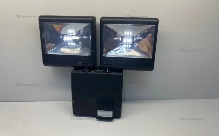 Фонарь аккумуляторный