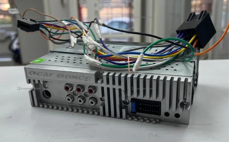 Автомагнитола  Deaf Bonce DB-310DSP
