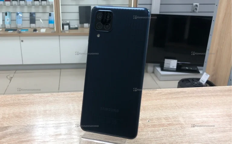 Samsung Galaxy M12 4/64 ГБ