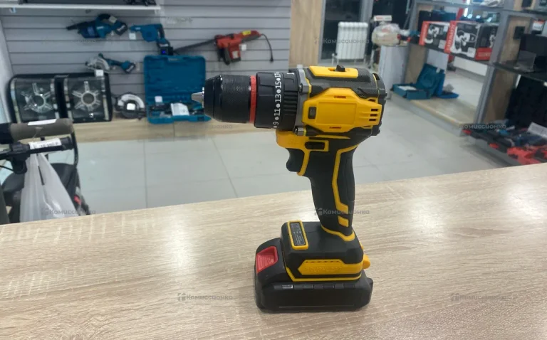 Дрель-Шуруповерт Dewalt(реплика) Li-Ion Drill