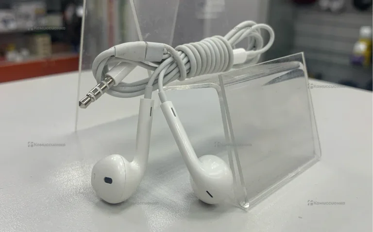 Наушники Apple Earpods