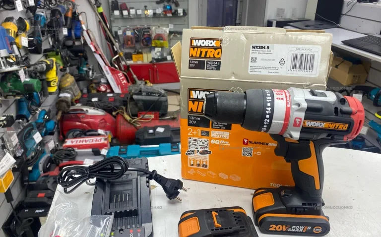 Шуруповерт Worx wx354