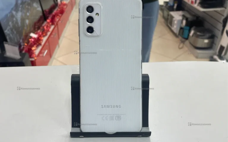 Samsung Galaxy M52 5G 6/128 ГБ