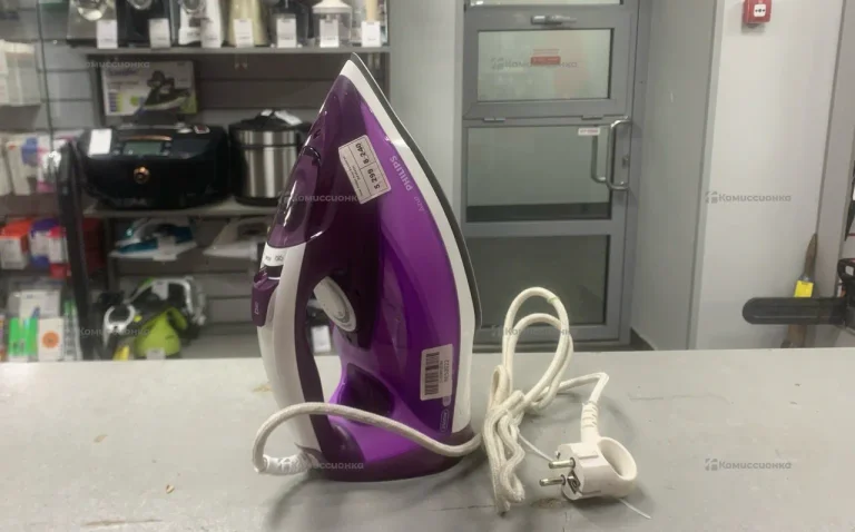 Утюг Philips Azur GC4543