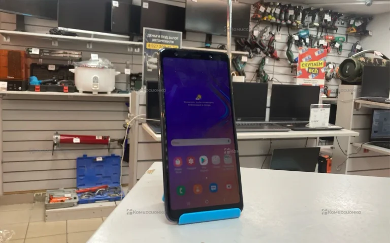 Samsung Galaxy A7 4/64.