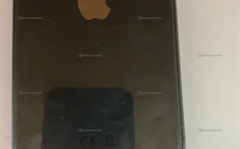 Apple iPhone 11 4/64 ГБ