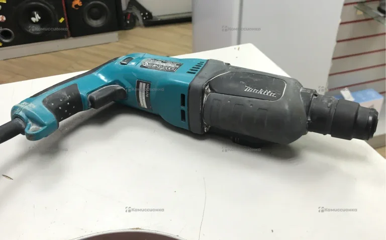 перфоратор makita hr2470 2020г