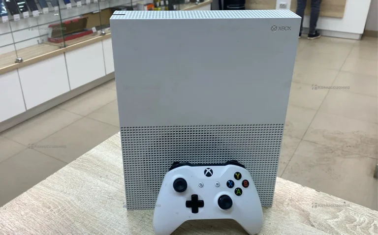 Приставка Xbox one s 1tb