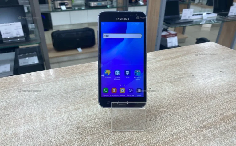 Samsung Galaxy j3 (2016)