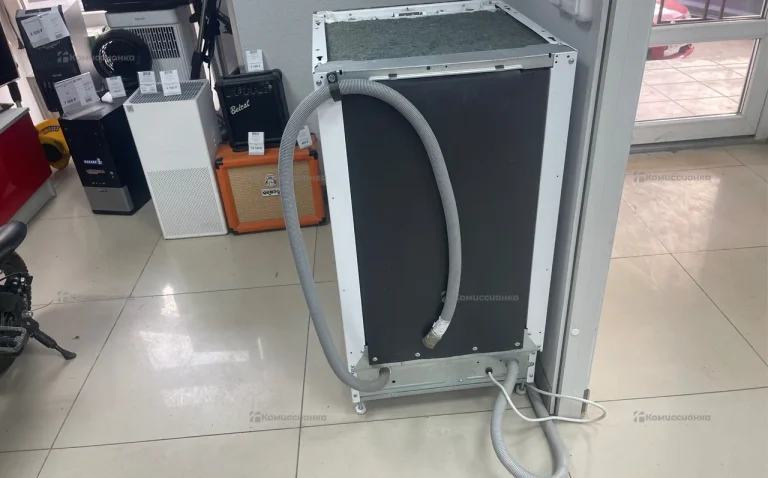 Посудомойка Midea M45BD