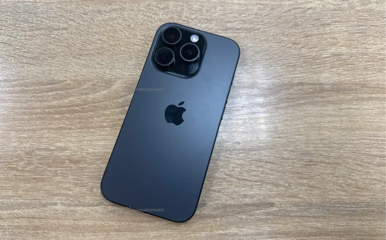 Apple iPhone 16 Pro 8/128 ГБ