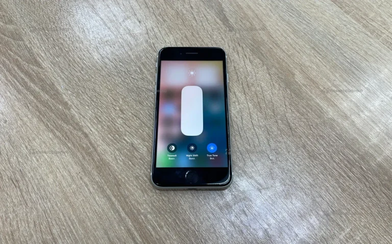 Apple iPhone SE 2/64 ГБ