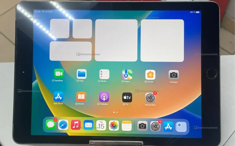Планшет Apple iPad 5 2017 32GB