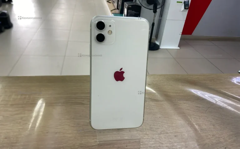 Apple IPhone 11 64Gb