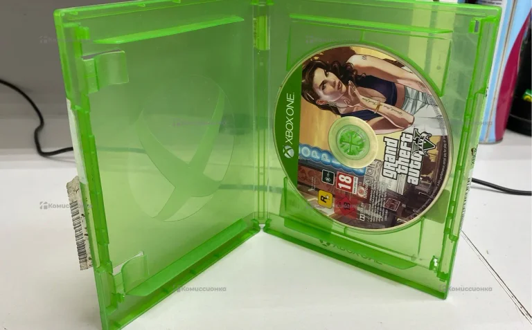 Игра для XBox One GTA 5
