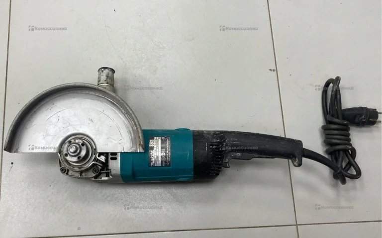 УШМ Makita 9069