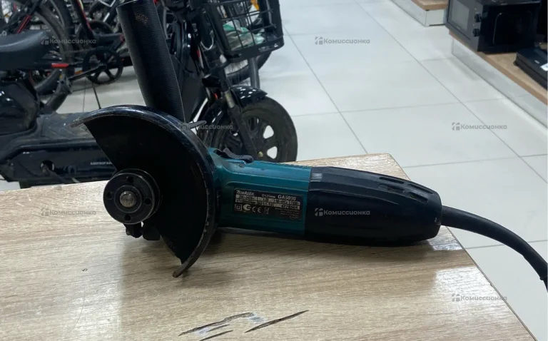 УШМ makita GA5030